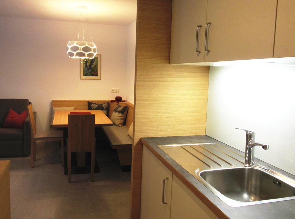 Appartements Haus Bachmann San Candido Ngoại thất bức ảnh